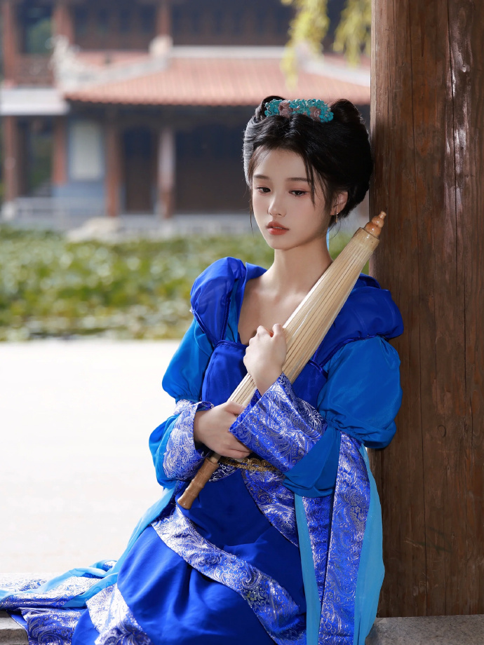 silent 封面